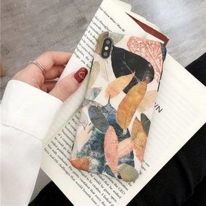 NEW iPhone 11/Pro/Max/XR/XS/X/7/8/Plus Leaf Case